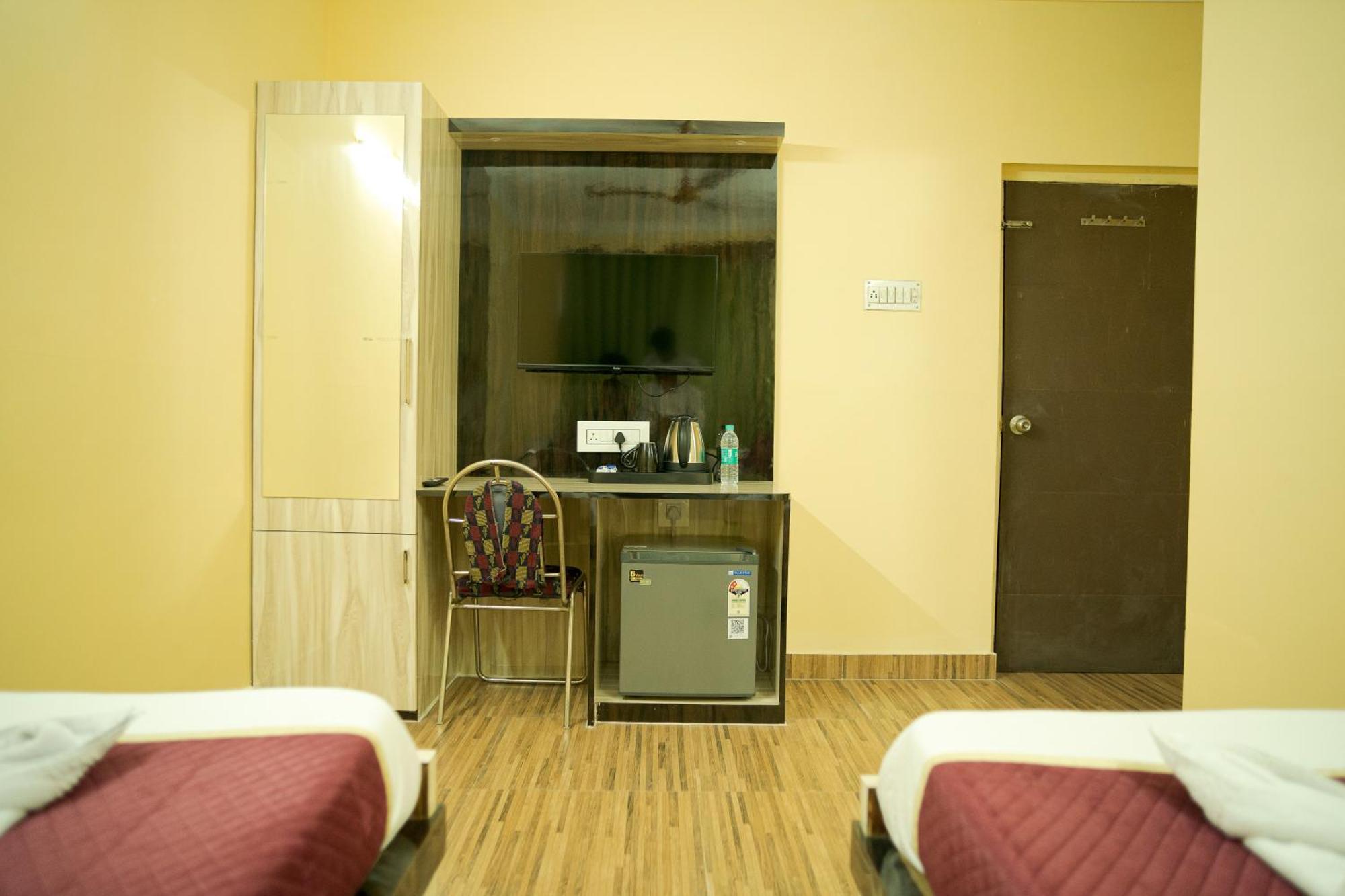 Hotel Ta-Tin Durgāpur 외부 사진