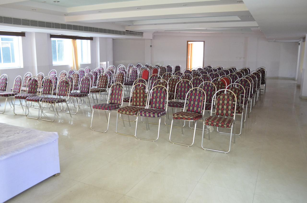 Hotel Ta-Tin Durgāpur 외부 사진
